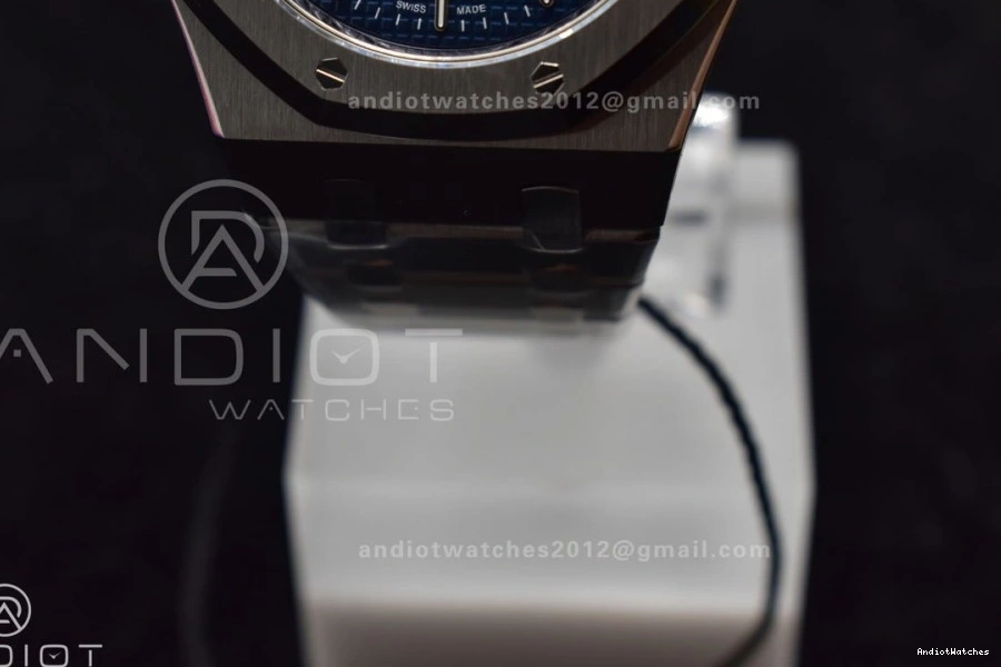 ZF Oak 1040 1:1 Royal Anniversary